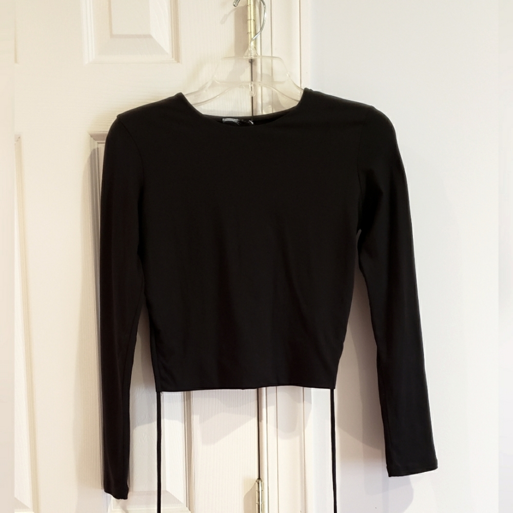 Black Top with back out